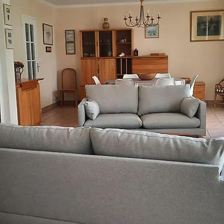 Sumptuous Holiday House Near The Beaches Dom wakacyjny