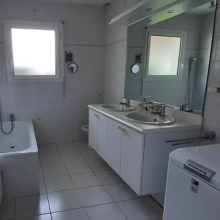 Somptueuse Maison De Vacances Proche Des Plages Hébergement de vacances Le Pouliguen